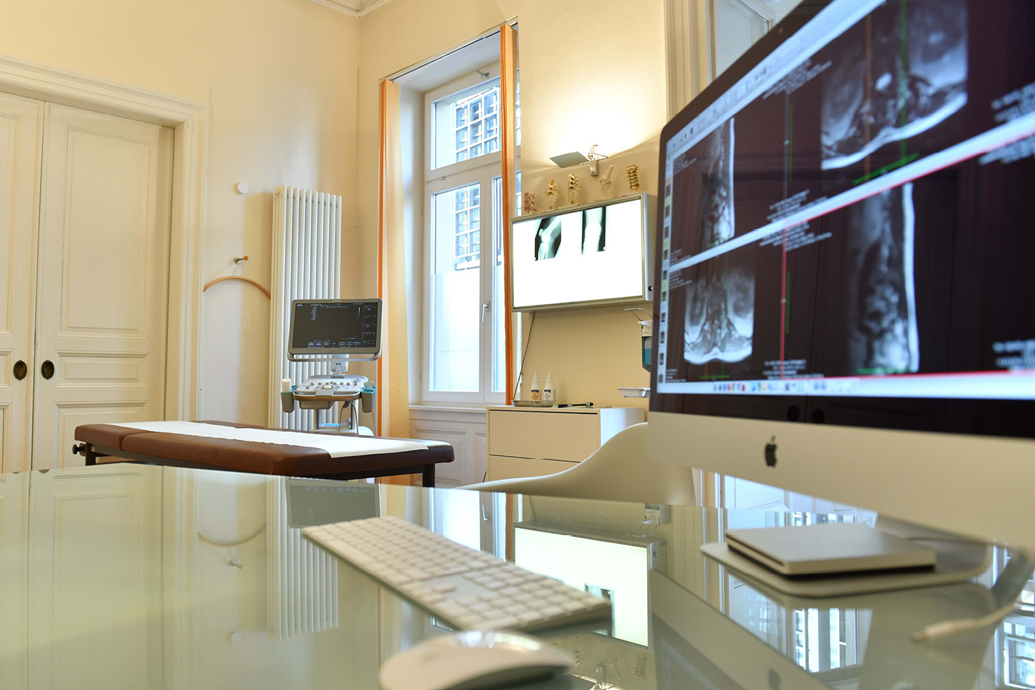 Orthopädie Und Unfallchirurgie Am Rhein. Praxis Dr. Ibrahim Hammoud www.ortho-am-rhein.de